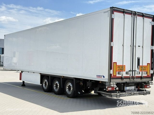 Šaldytuvas puspriekabė Schmitz Cargobull Tiefkühler Standard Ladebordwand
