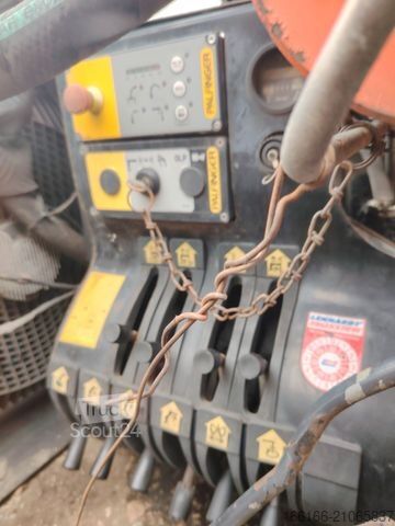 Gru a torre PALFINGER 16502