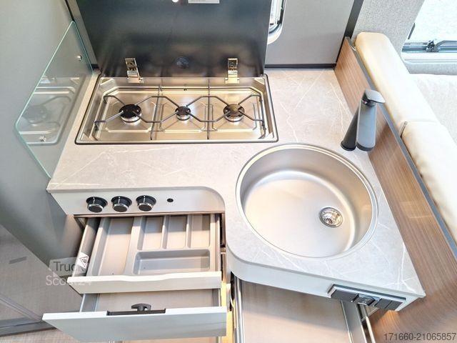 Kamper zintegrowany HYMER/ERIBA B-Klasse MC I 680 ALDE, Autarkie-Paket Smart