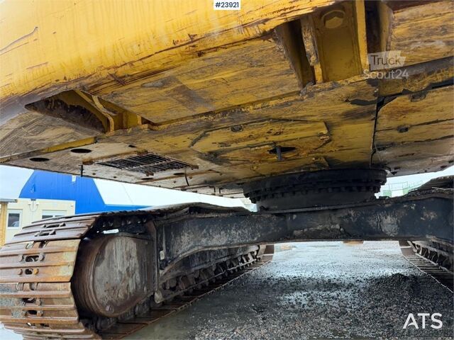 Pelle sur chenilles CAT 324 EL