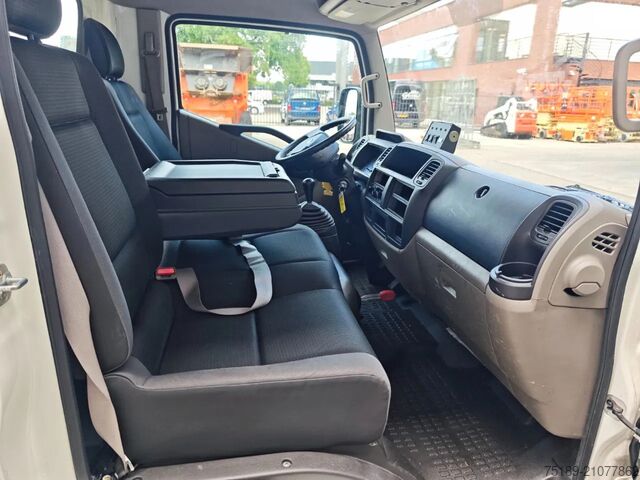 Lifting platform Nissan Cabstar 35.12 NT400 CTE B-Lift 150 Pro 6 Pieces!