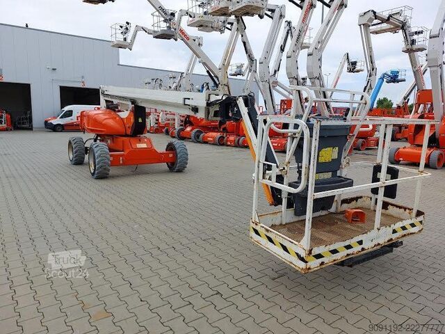 Scharnierende telescopische hoogwerker JLG M600JP