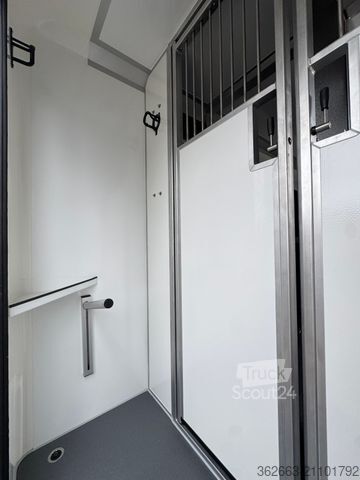 Veetransporter RENAULT Master ZF 9-GANG AUTOM. 2025er STX 5-Haras LONG