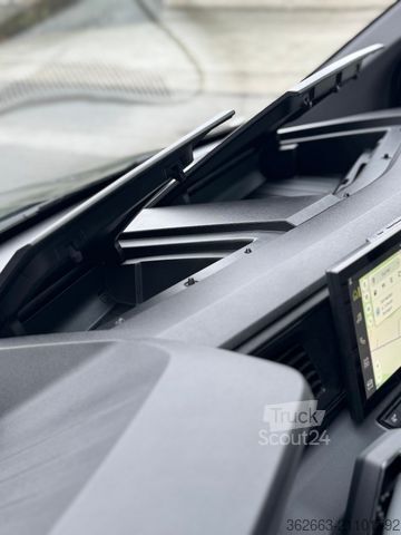 Veetransporter RENAULT Master ZF 9-GANG AUTOM. 2025er STX 5-Haras LONG