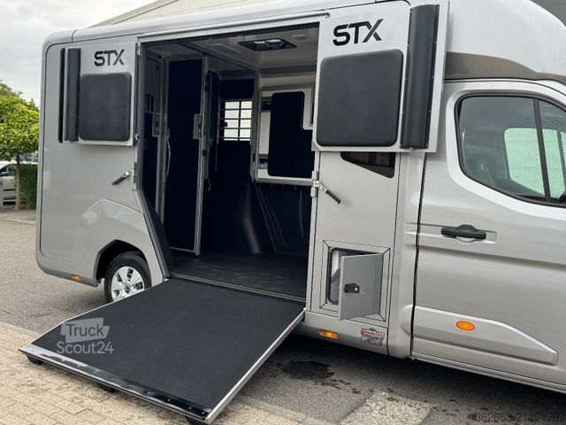 Veetransporter RENAULT Master ZF 9-GANG AUTOM. 2025er STX 5-Haras LONG
