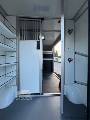 Veetransporter OPEL Movano AUTOM. AKX 3- Haras Pferdetransporter