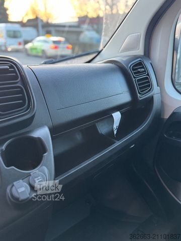 Veetransporter OPEL Movano AUTOM. AKX 3- Haras Pferdetransporter