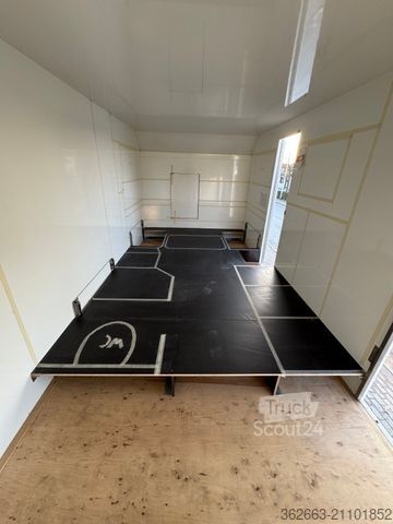 Spezial-LKW MERCEDES-BENZ AXOR 18.29 A mit Pecocar Leerkabine