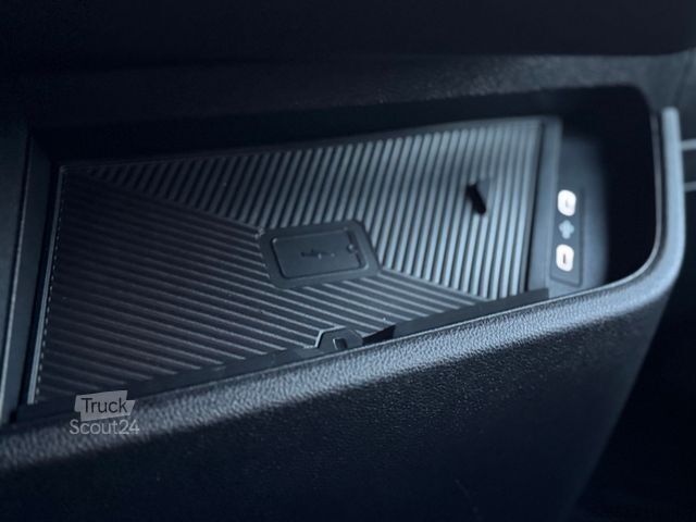 Veetransporter RENAULT Master ZF 9-GANG AUTOM. 2025er STX 5-Haras LONG