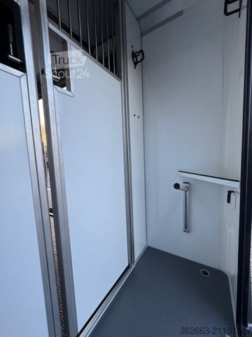 Veetransporter RENAULT Master ZF 9-GANG AUTOM. 2025er STX 5-Haras LONG