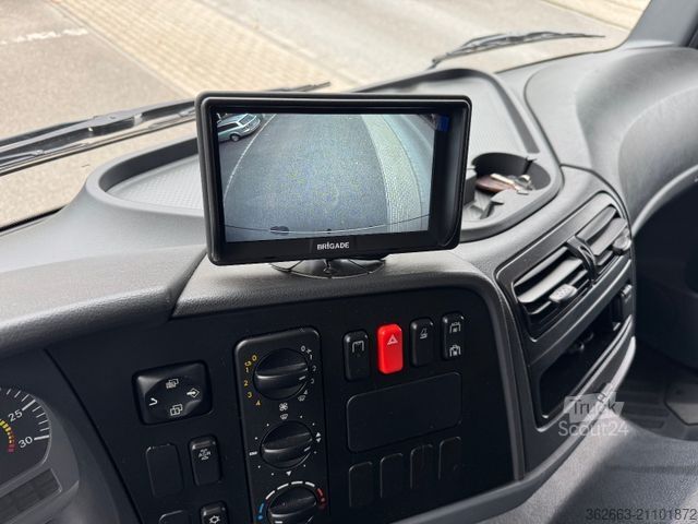 Viehtransporter MERCEDES-BENZ Atego Böckmann Kompakter Pferde-LKW mit Wohnung