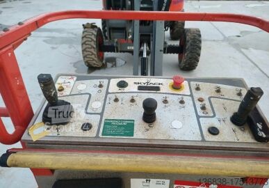 Piattaforma lavorativa semovente Skyjack SJ 46 AJ Diesel 16,10 m