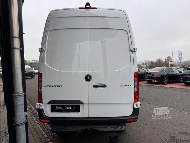 Hochdachkombi Mercedes-Benz Sprinter 319 CDI 4325 LED MBUX SHZ AHK