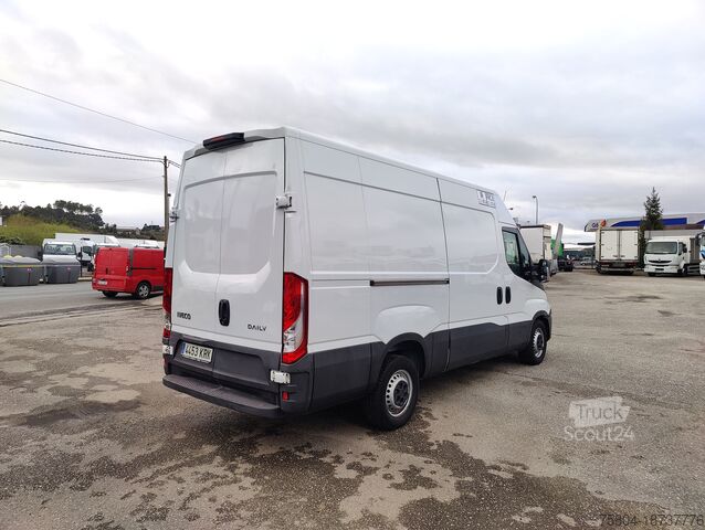 Furgone refrigerato Iveco Daily 35
