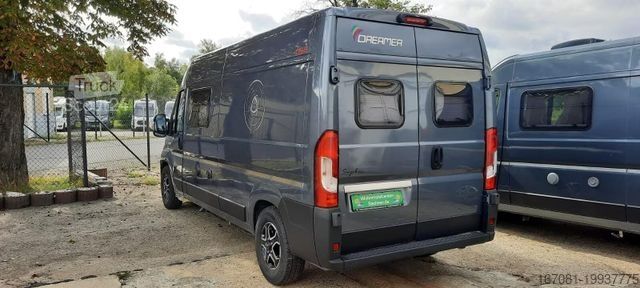 Camper van DREAMER Select D55 Saphir Messe-Leipzig-Halle 5A-Stand33