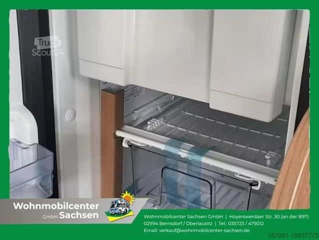 Campervan DREAMER Select D55 Saphir