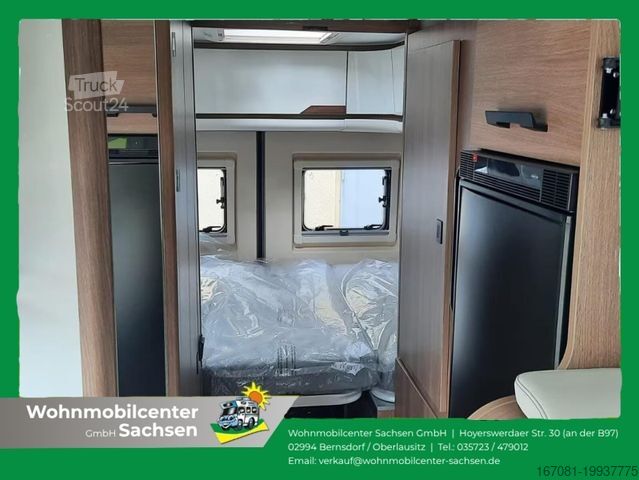 Campervan DREAMER Select D55 Saphir