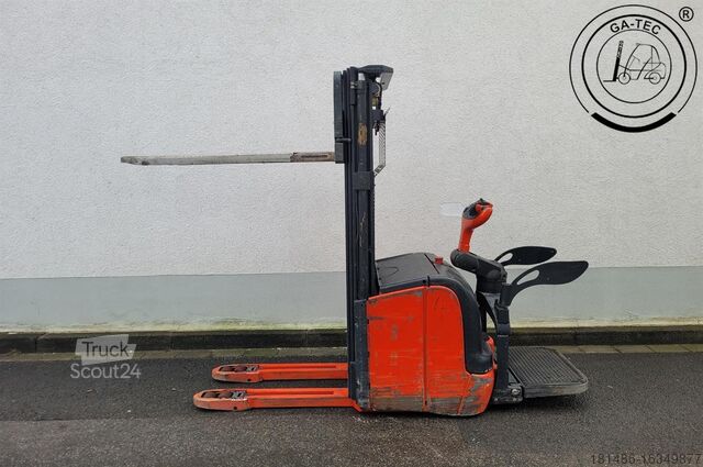 Στοίβαξη παλετών Linde L14APi