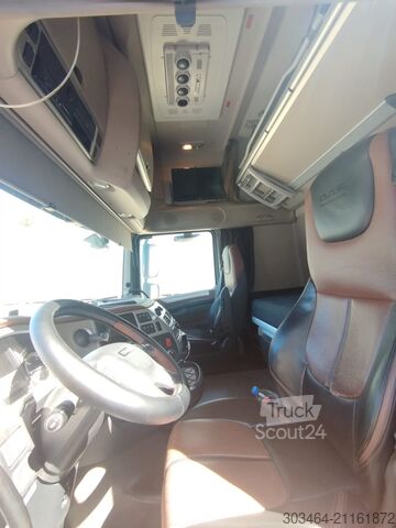 седельный тягач DAF XF 530 FT Presa di forza, Cambio MANUALE