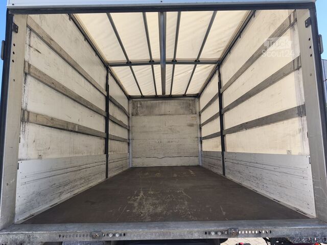 Bâché IVECO Eurocargo 75-210 Plane 3-Sitzer Euro 6 4x2 LBW ...