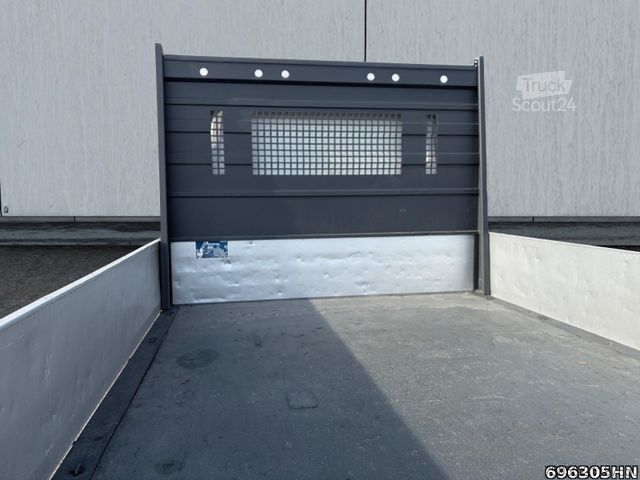 Pick-up bestelwagen MERCEDES-BENZ Sprinter 215 CDI *DoKa*Klima*AHK*Leder*MBUX*