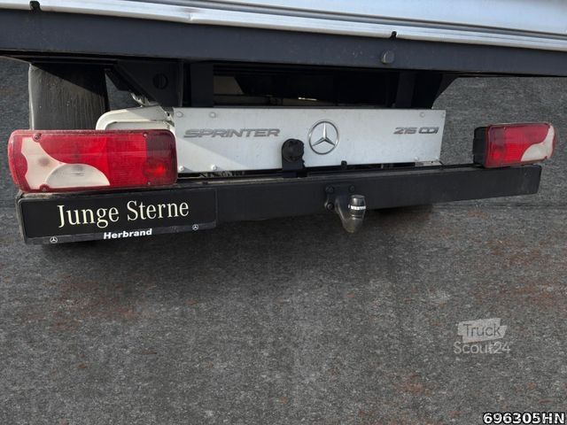 Minibus MERCEDES-BENZ Sprinter 215 CDI *DoKa*Klima*AHK*Leder*MBUX*