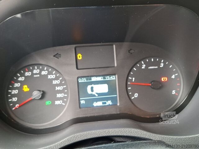 Panelová dodávka Mercedes-Benz SPRINTER 314 L2H2 AHK 2T STANDHZG KLIMA KAMERA