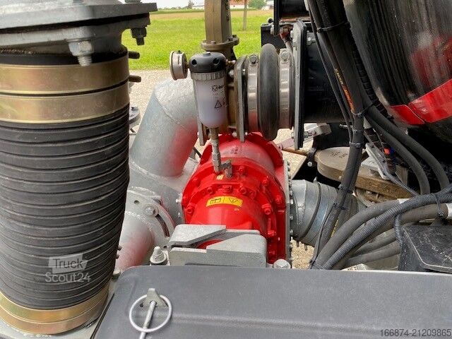 Recipient de transport FLIEGL Fliegl STF 30000l Truck Line Tridem