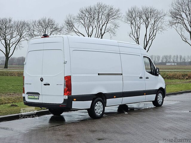 High-roof van MERCEDES-BENZ SPRINTER 317 CDI L3H2 MBUX