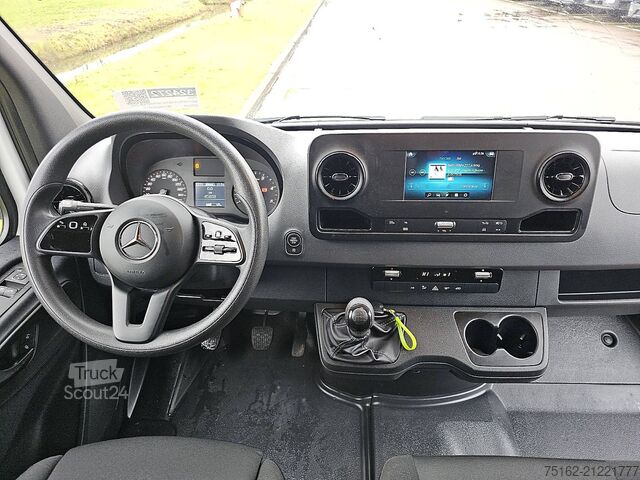 High-roof van MERCEDES-BENZ SPRINTER 317 CDI L3H2 MBUX