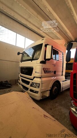 Standardni vlačilec MAN TGX