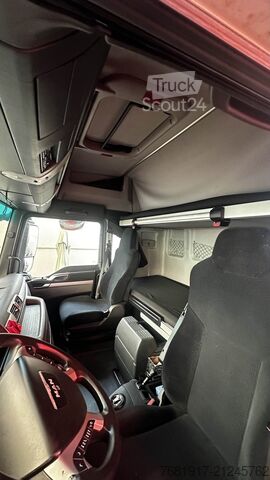 Standardni vlačilec MAN TGX