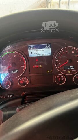 Standardni vlačilec MAN TGX