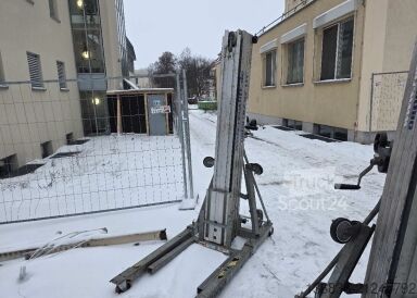 Élévateur de matériaux Sumner Model 2124