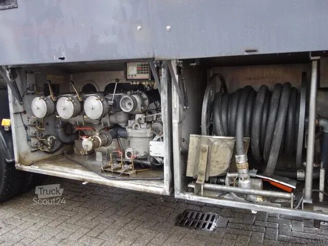 Tanker truck Volvo FM 12 380pk 18700 liter feultank,airco