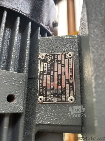 Knirsch Kraftfahrzeuge GmbH Knirsch Kraftfahrzeuge GmbH Knirsch Kraftfahrzeuge GmbH