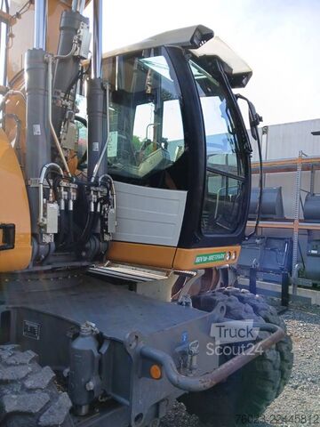 Hjulgrävare Liebherr A 920 Litronic