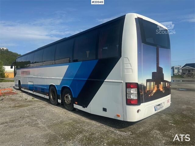 حافلة فولفو 9700H مع 54 مقعدًا مزودة بإطارات صيفية وشتوية Volvo 9700H bus w/ 54 seats w/ summer and winter tires