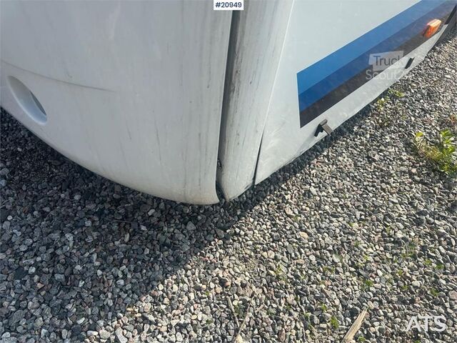 حافلة فولفو 9700H مع 54 مقعدًا مزودة بإطارات صيفية وشتوية Volvo 9700H bus w/ 54 seats w/ summer and winter tires