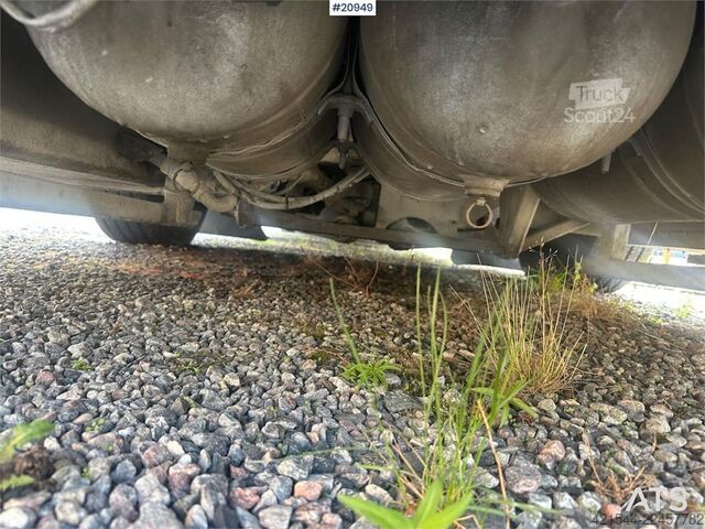 Λεωφορείο Volvo 9700H με 54 θέσεις, με θερινά και χειμερινά ελαστικά Volvo 9700H bus w/ 54 seats w/ summer and winter tires
