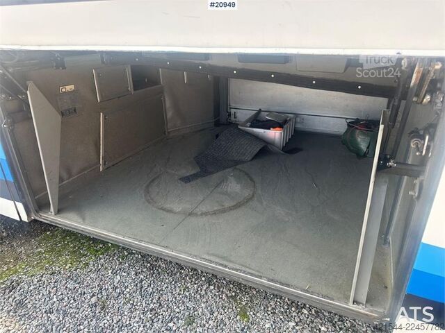 Λεωφορείο Volvo 9700H με 54 θέσεις, με θερινά και χειμερινά ελαστικά Volvo 9700H bus w/ 54 seats w/ summer and winter tires