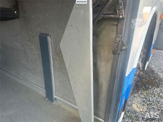 Λεωφορείο Volvo 9700H με 54 θέσεις, με θερινά και χειμερινά ελαστικά Volvo 9700H bus w/ 54 seats w/ summer and winter tires