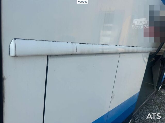 Λεωφορείο Volvo 9700H με 54 θέσεις, με θερινά και χειμερινά ελαστικά Volvo 9700H bus w/ 54 seats w/ summer and winter tires