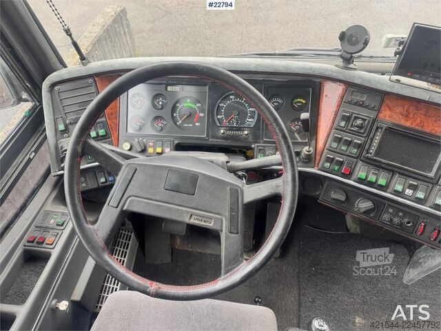 Autocarro motorizado Volvo B10M Volvo B10M motorhome bus