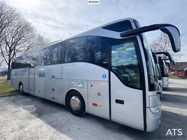 حافلة سياحية مرسيدس-بنز توريزمو. 45+2 مقعد. شاهد الفيديو Mercedes-Benz Tourismo Tour Bus. 45+2 seats. WATCH VIDEO
