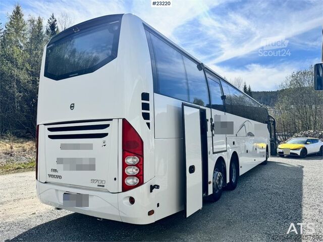 فولفو 9700 6x2 حافلة سياحية – 59 مقعدًا – يورو 6 شاهد الفيديو Volvo 9700 6x2 Coach – 59 Seats – Euro 6 WATCH VIDEO