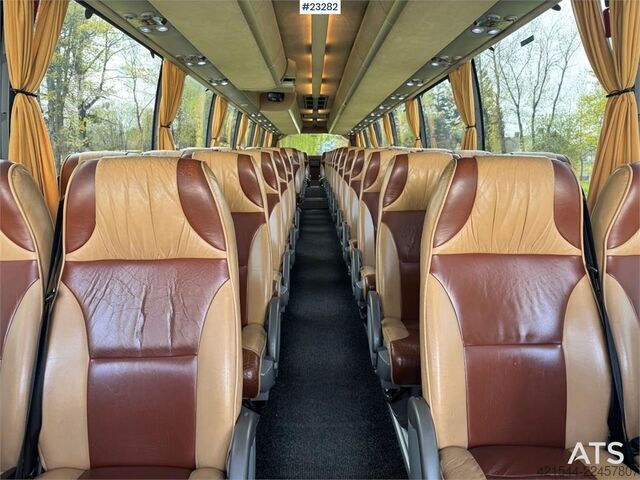 Volvo 9900 6x2 Autocar – 50 locuri – Euro 5 VIZIONEAZĂ VIDEO Volvo 9900 6x2 Coach Bus – 50 Seats – Euro 5 WATCH VIDEO