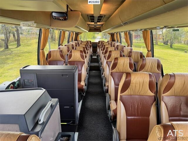 Volvo 9900 6x2 Autocar – 50 locuri – Euro 5 VIZIONEAZĂ VIDEO Volvo 9900 6x2 Coach Bus – 50 Seats – Euro 5 WATCH VIDEO