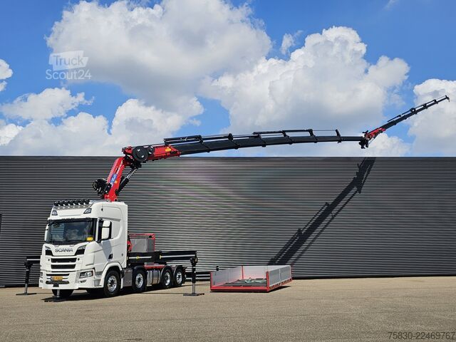 Стандарт-СЗМ Scania R590 V8 8x2 / HMF 9520 CRANE - JIB - WINCH / TR...