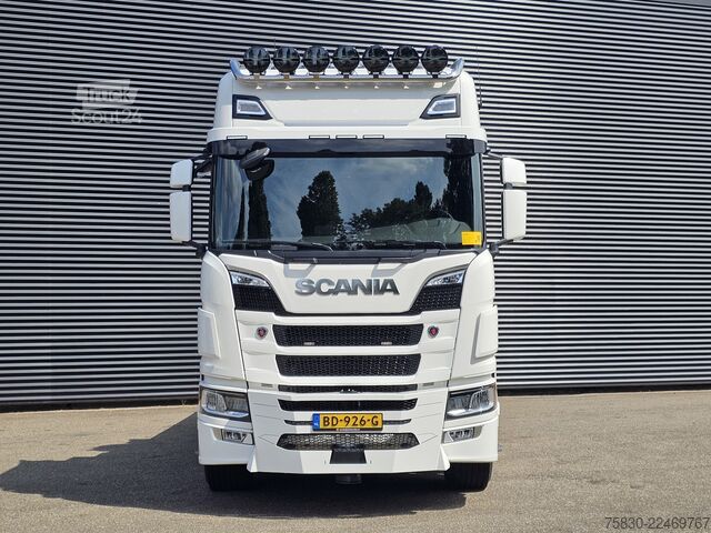 Стандарт-СЗМ Scania R590 V8 8x2 / HMF 9520 CRANE - JIB - WINCH / TR...